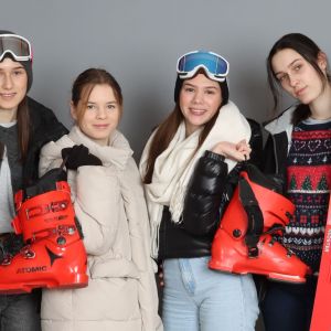 Recycling von Skischuhen zu Promotion Items
